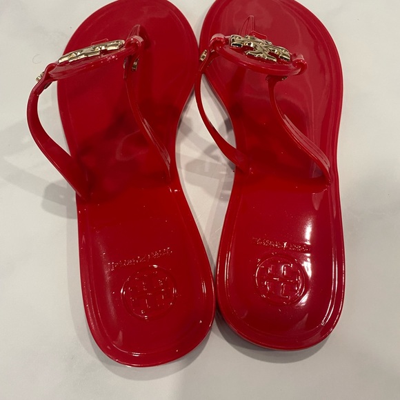 Tory Burch red  jelly sandals - Picture 2 of 3